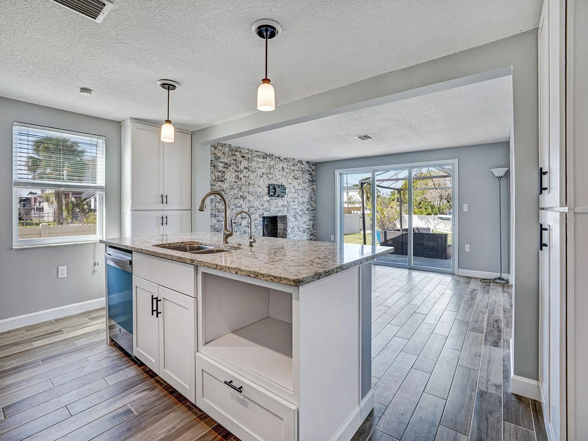 13727 Coco Hudson FL 34667