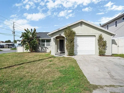13727 Coco Hudson FL 34667