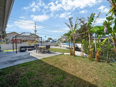13727 Coco Hudson FL 34667
