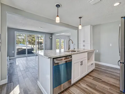 13727 Coco Hudson FL 34667