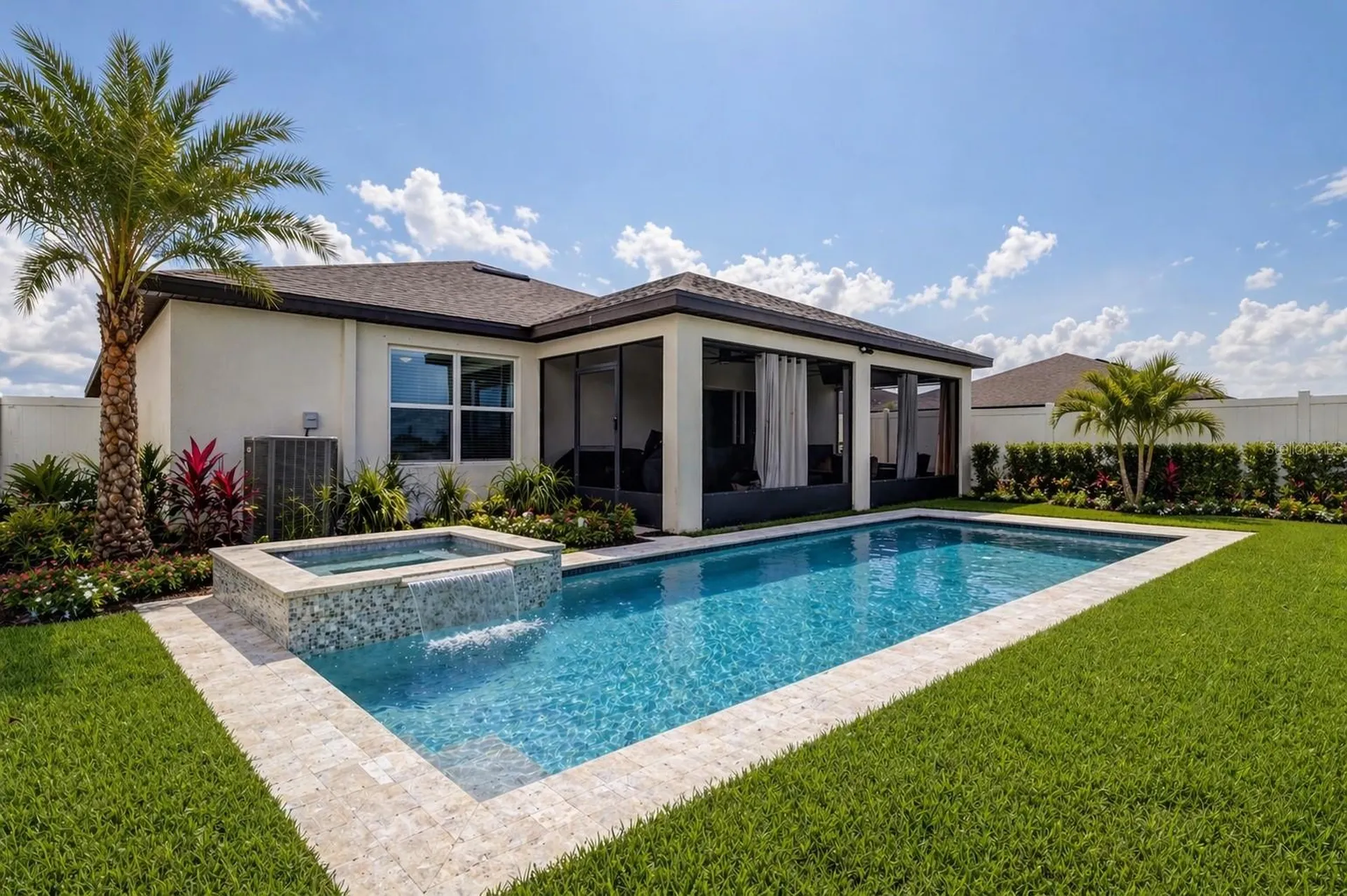 906 Swaying Sawgrass Avenue Ruskin FL 33570