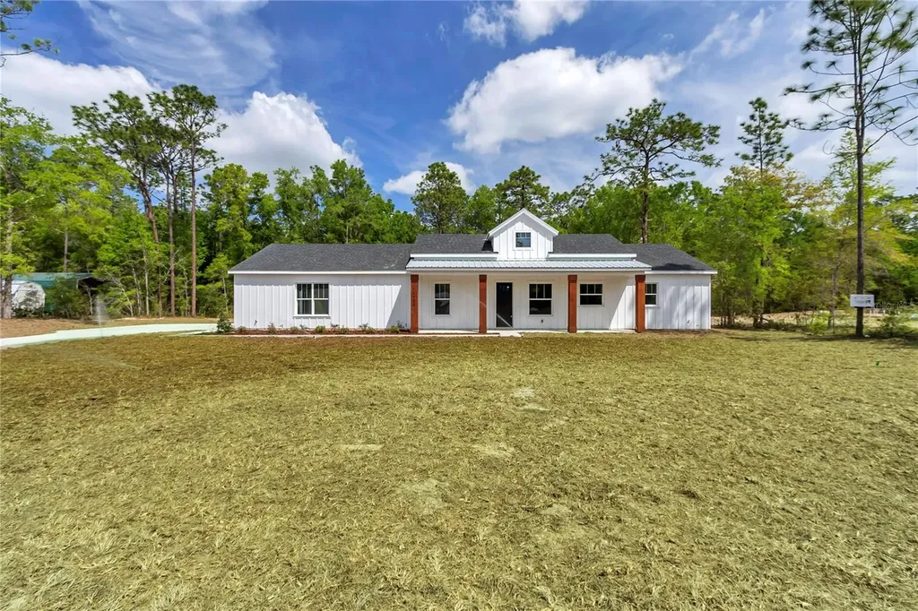 12423 SW 45 Street Ocala FL 34481