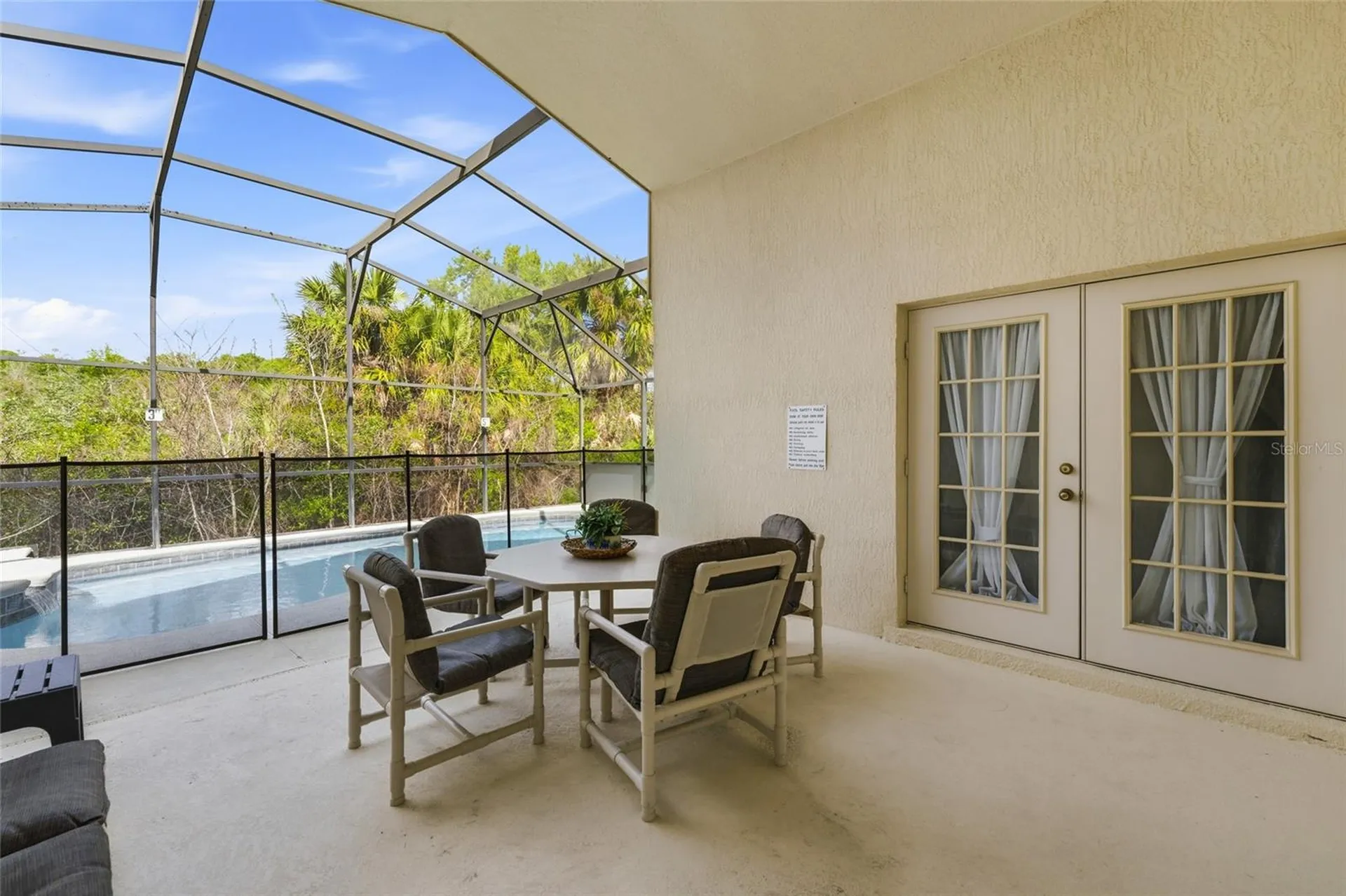 2555 Oneida Loop Kissimmee FL 34747