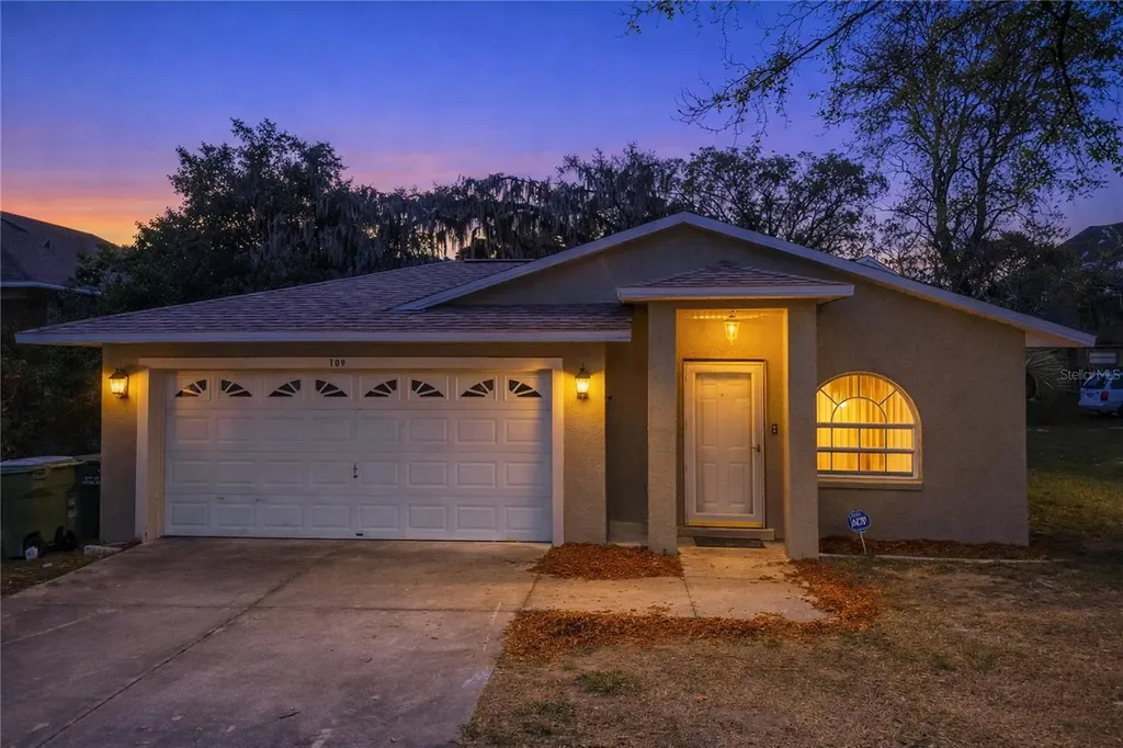 109 N Faulkner Avenue Leesburg FL 34748