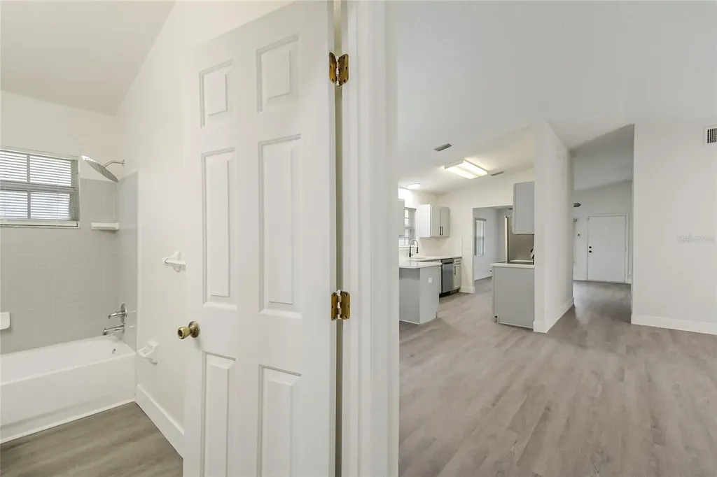 109 N Faulkner Avenue Leesburg FL 34748