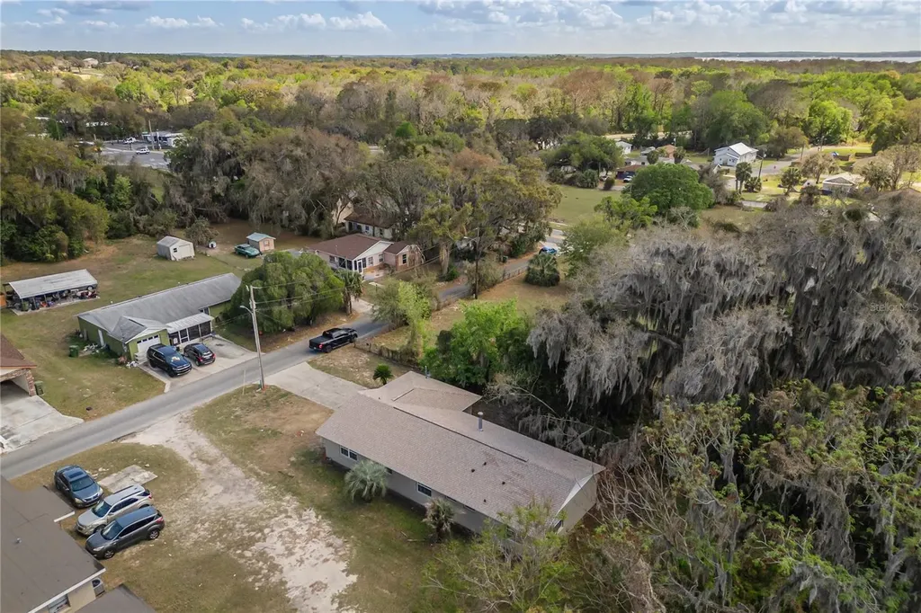 109 N Faulkner Avenue Leesburg FL 34748