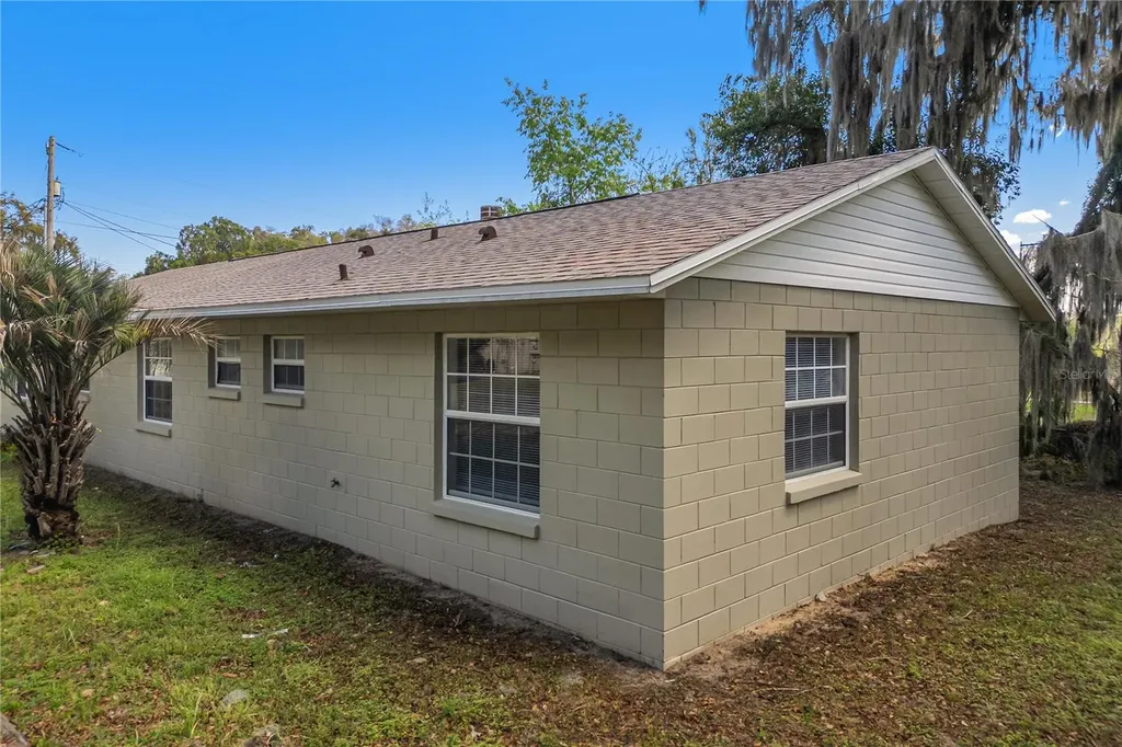109 N Faulkner Avenue Leesburg FL 34748
