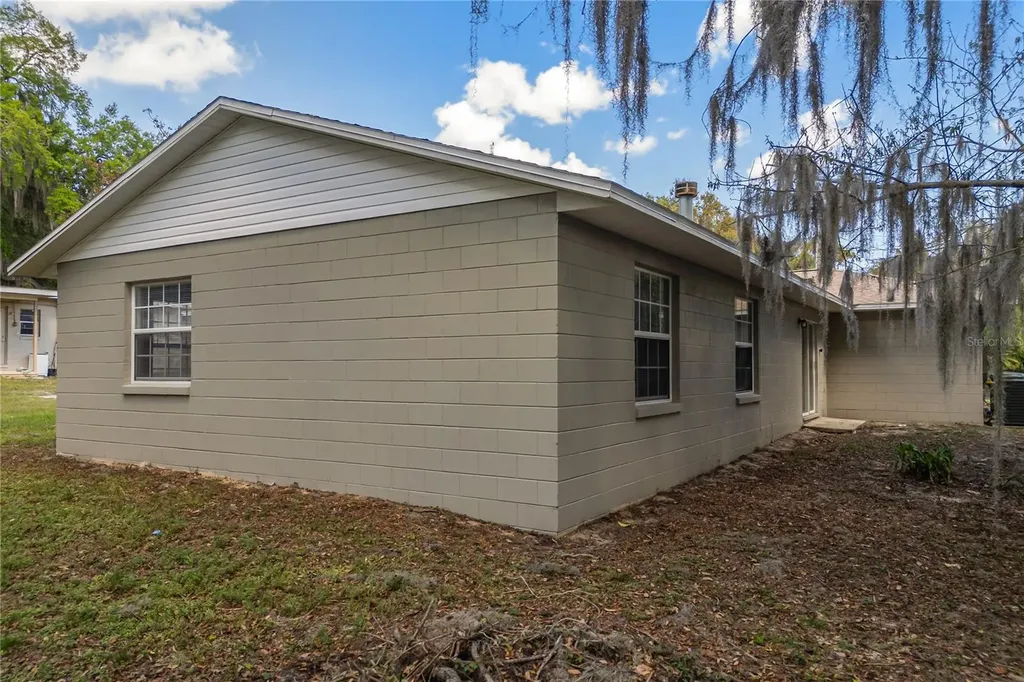109 N Faulkner Avenue Leesburg FL 34748