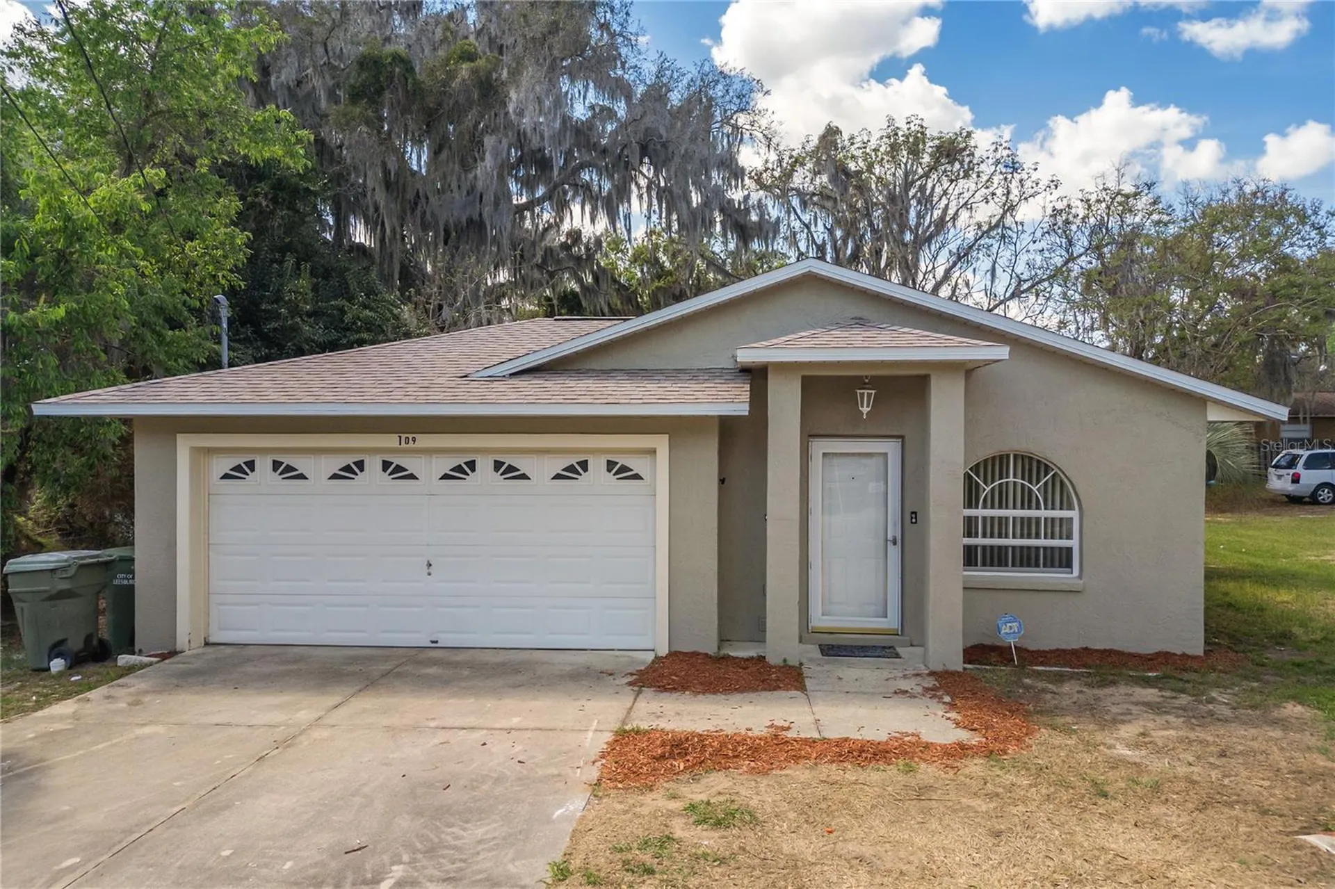 109 N Faulkner Avenue Leesburg FL 34748