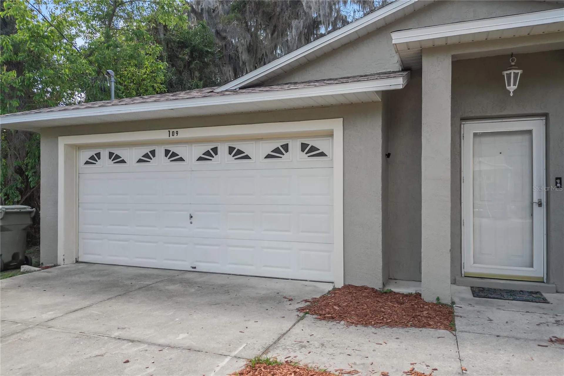 109 N Faulkner Avenue Leesburg FL 34748