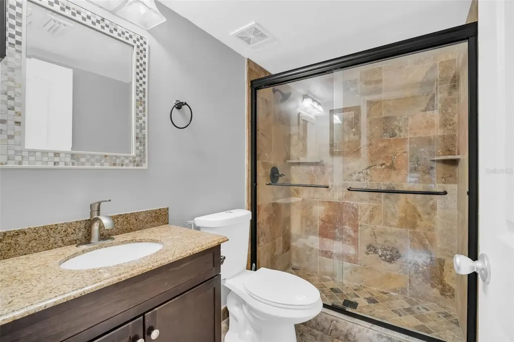 1400 Pine Glen Lane Tarpon Springs FL 34688