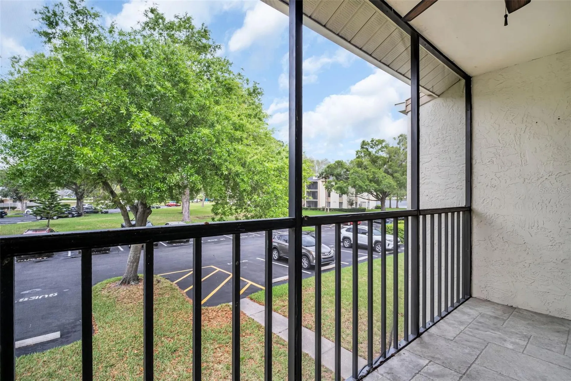 1400 Pine Glen Lane Tarpon Springs FL 34688