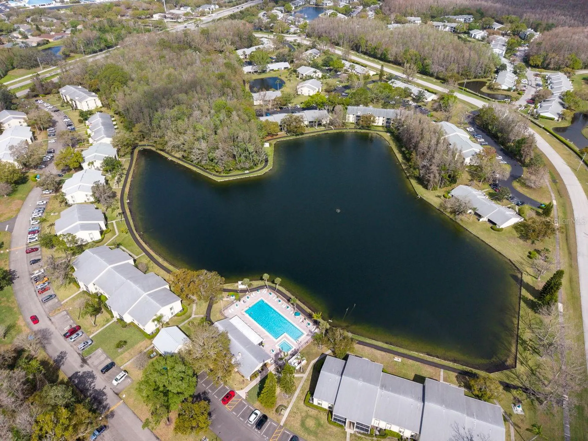 1400 Pine Glen Lane Tarpon Springs FL 34688