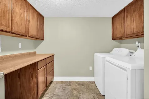 1400 Pine Glen Lane Tarpon Springs FL 34688