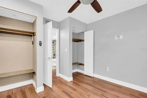 1400 Pine Glen Lane Tarpon Springs FL 34688