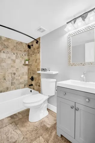 1400 Pine Glen Lane Tarpon Springs FL 34688