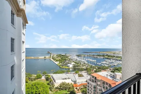 300 Beach Drive NE St Petersburg FL 33701