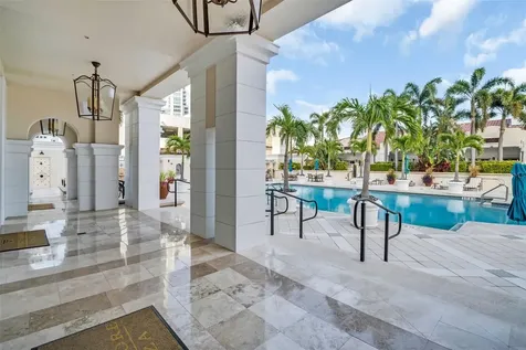 300 Beach Drive NE St Petersburg FL 33701