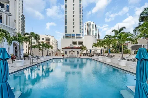 300 Beach Drive NE St Petersburg FL 33701