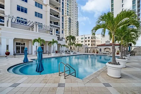 300 Beach Drive NE St Petersburg FL 33701