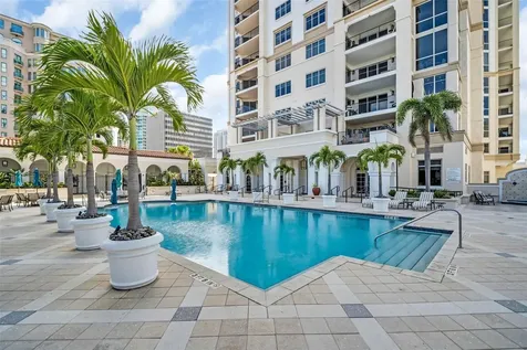 300 Beach Drive NE St Petersburg FL 33701