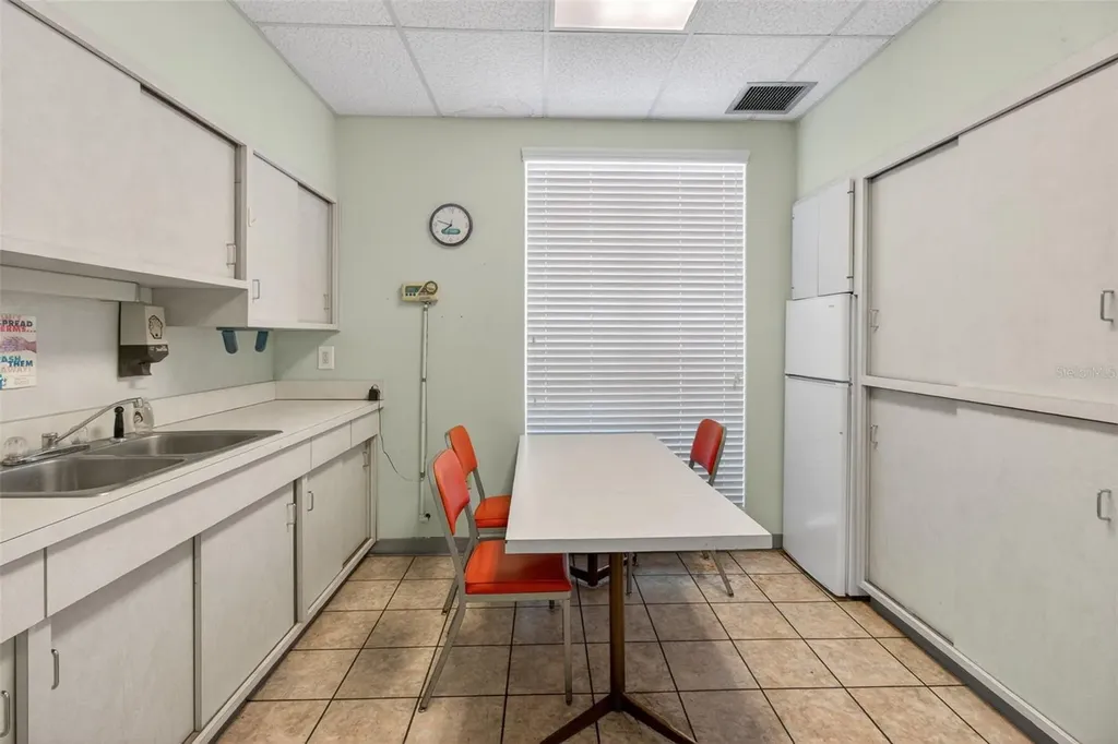2039 Indian Rocks Road S Largo FL 33774