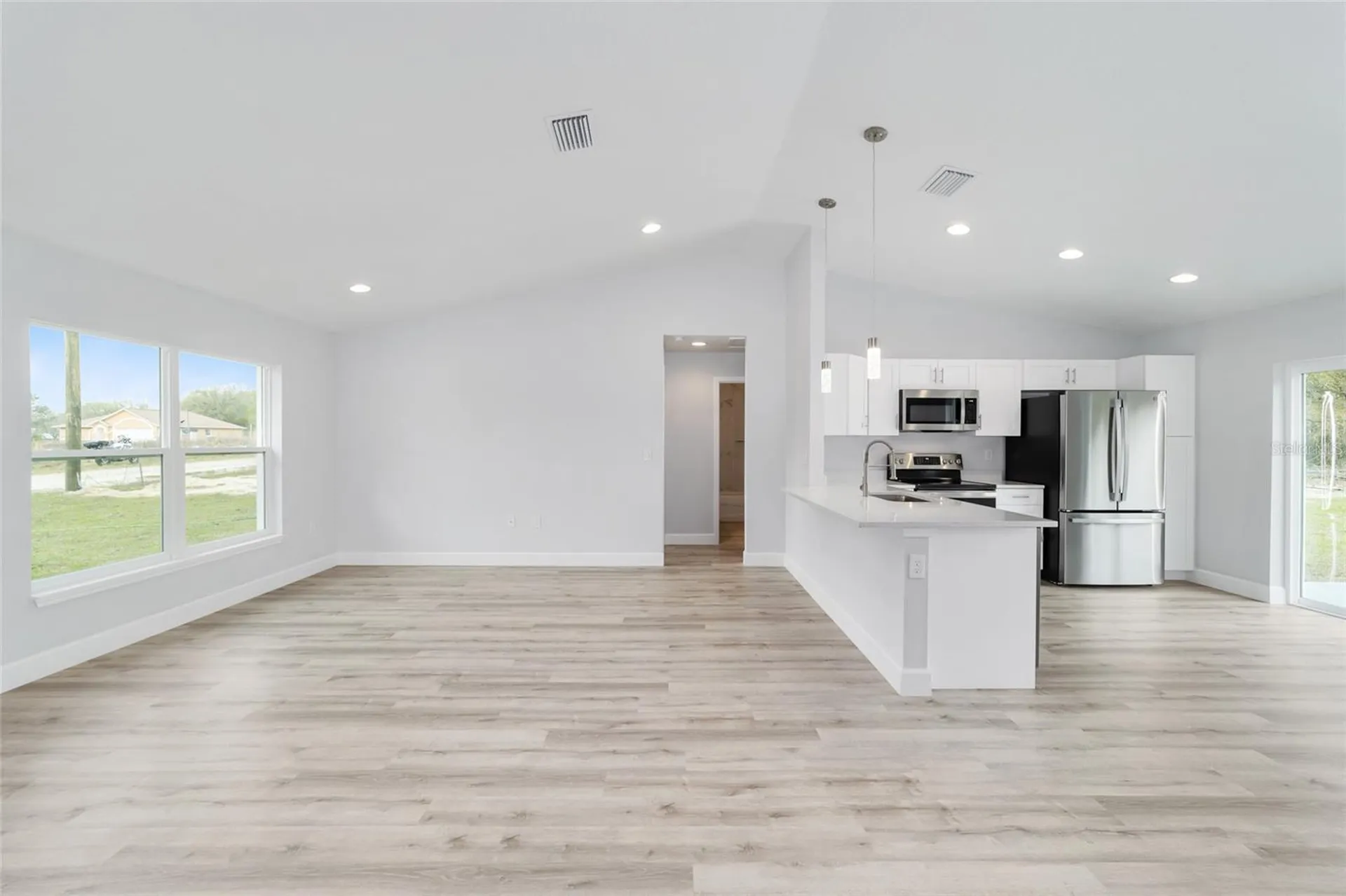 1913 SW Deerpark Heights Road Dunnellon FL 34431