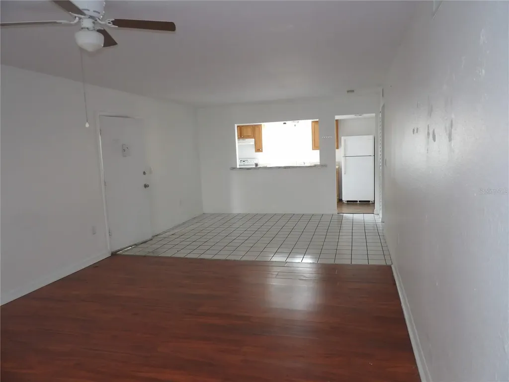 3836 N Lake Drive Tampa FL 33614