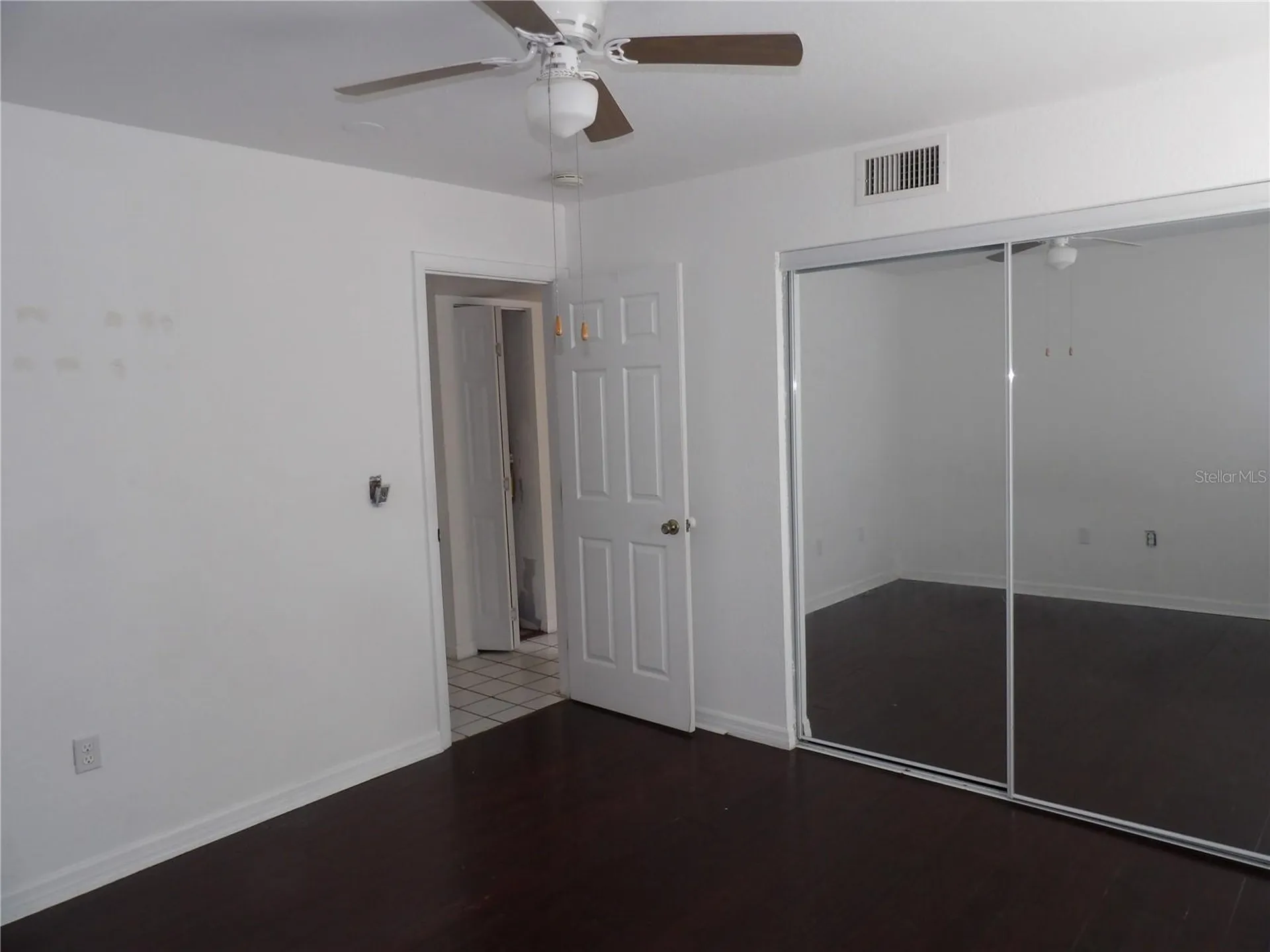 3836 N Lake Drive Tampa FL 33614