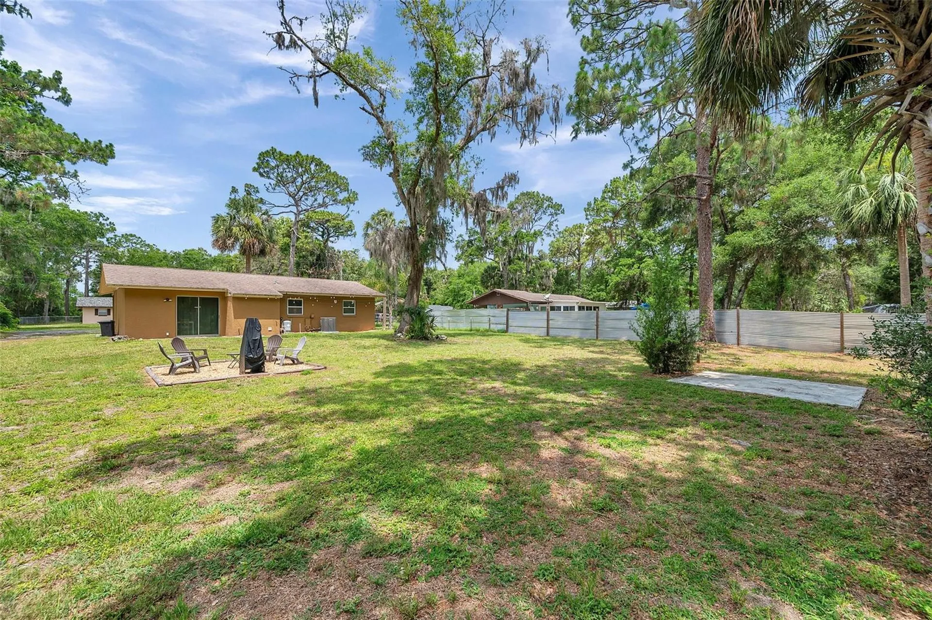 3371 N Bay Avenue Crystal River FL 34428