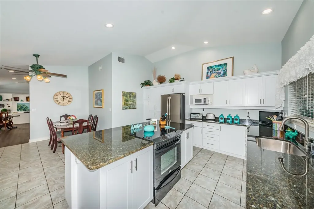 301 Washington Avenue Safety Harbor FL 34695