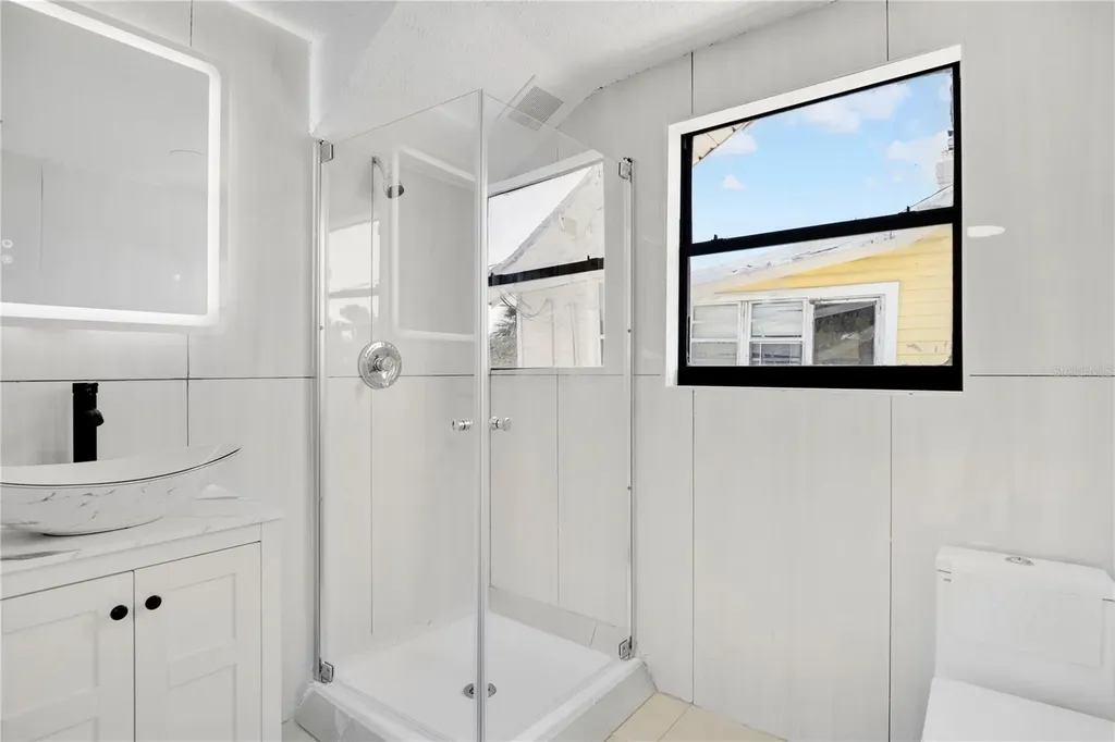 207 S Oleander Avenue Daytona Beach FL 32118