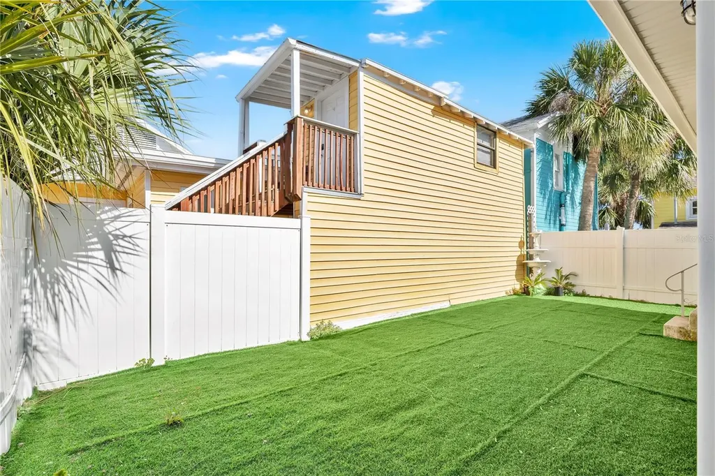 207 S Oleander Avenue Daytona Beach FL 32118