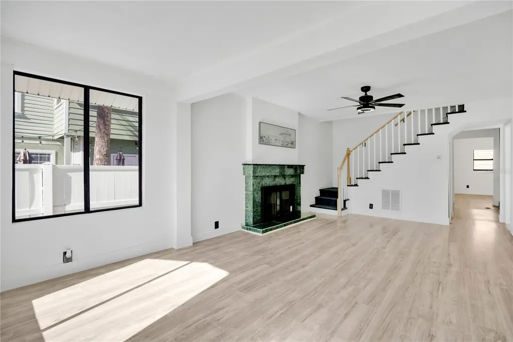 207 S Oleander Avenue Daytona Beach FL 32118