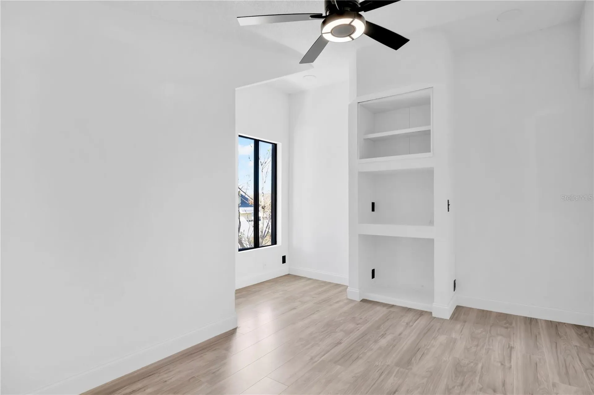 207 S Oleander Avenue Daytona Beach FL 32118