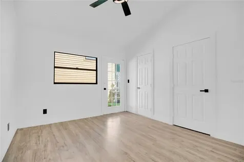 207 S Oleander Avenue Daytona Beach FL 32118