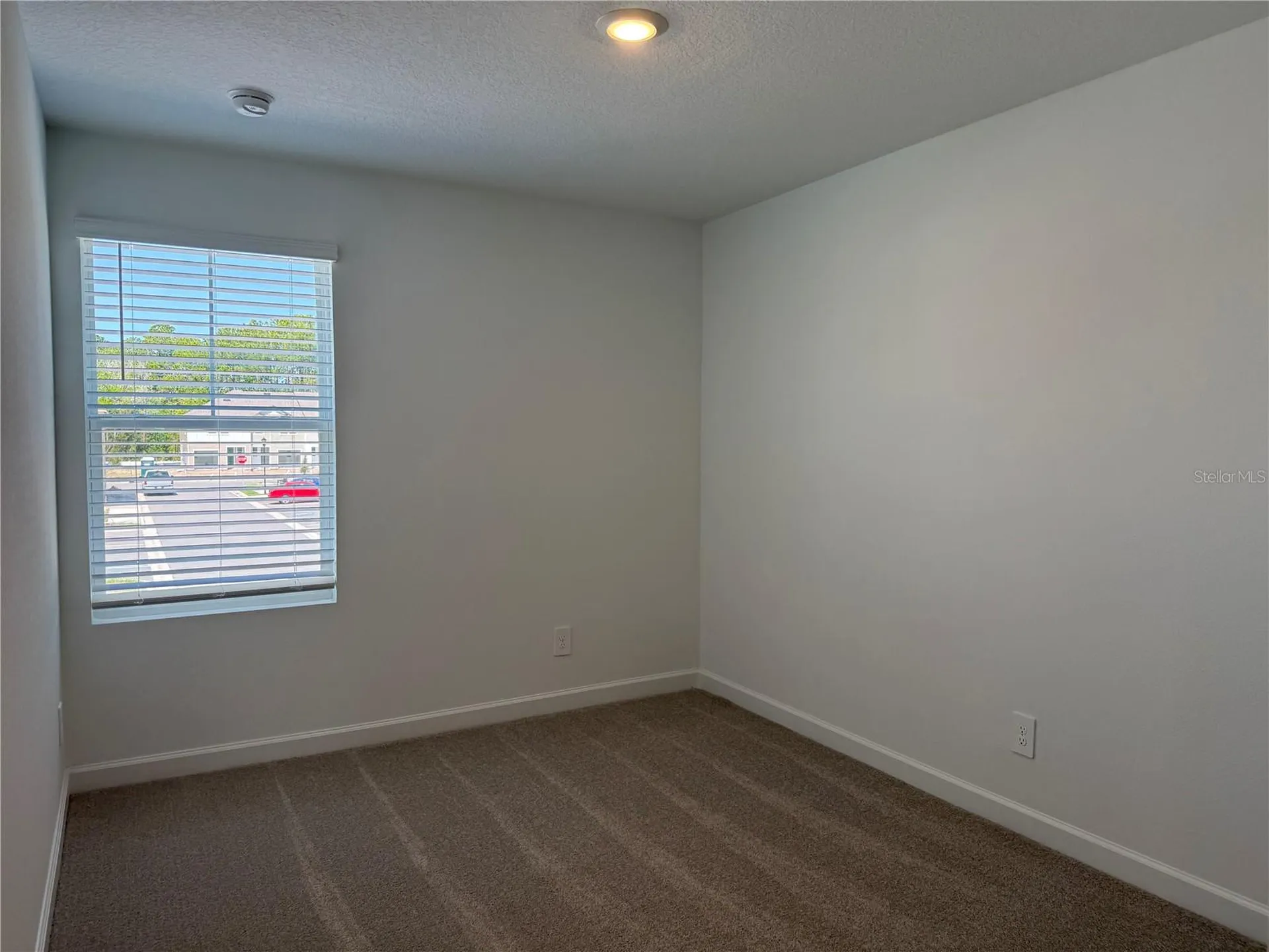 7614 Deer Valley Circle Tampa FL 33635