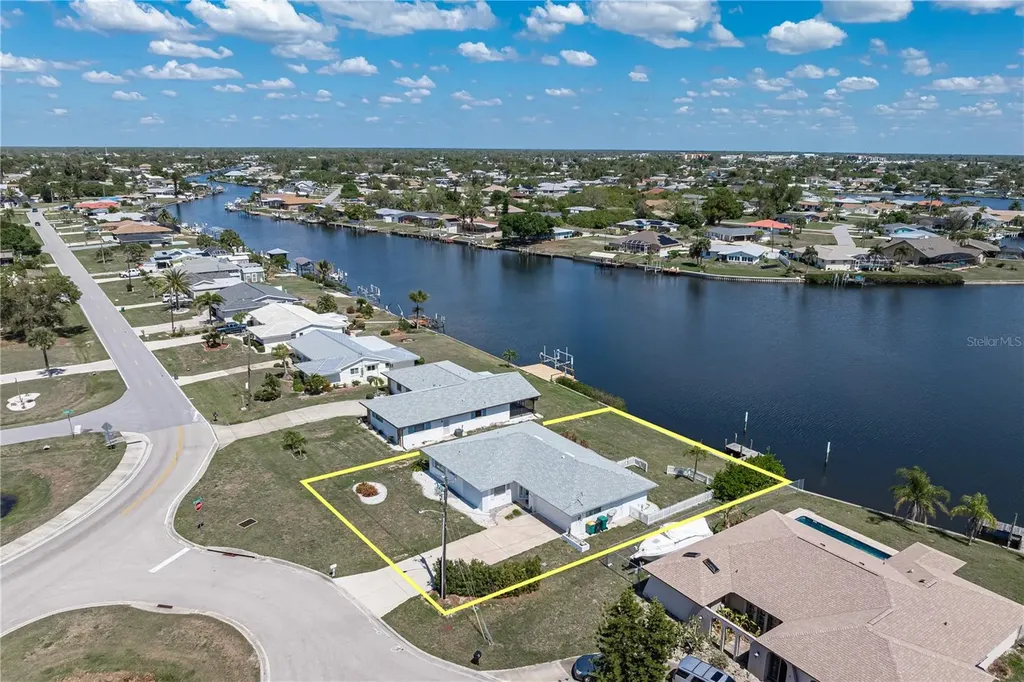 109 W Tarpon Boulevard NW Port Charlotte FL 33952