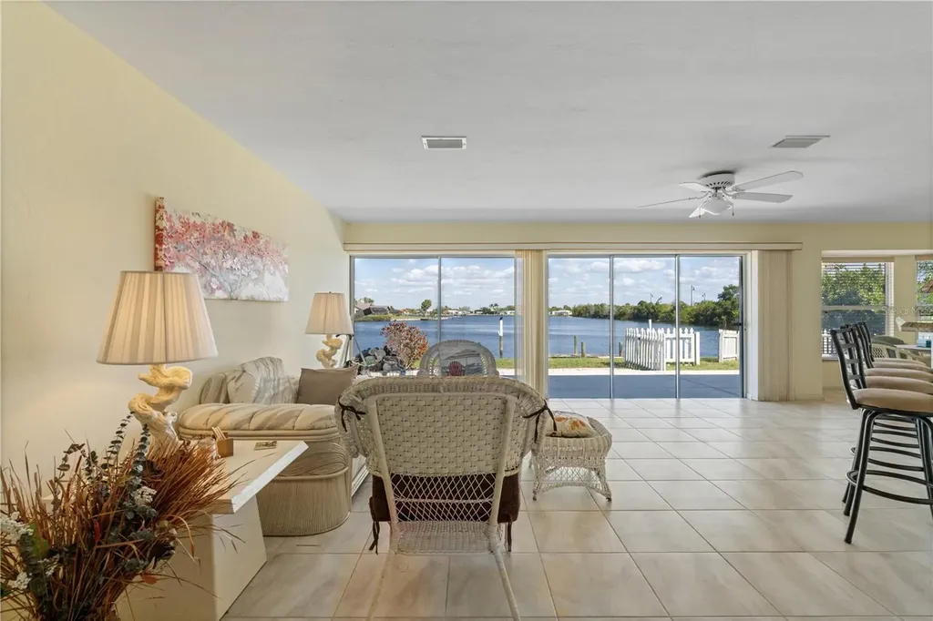 109 W Tarpon Boulevard NW Port Charlotte FL 33952