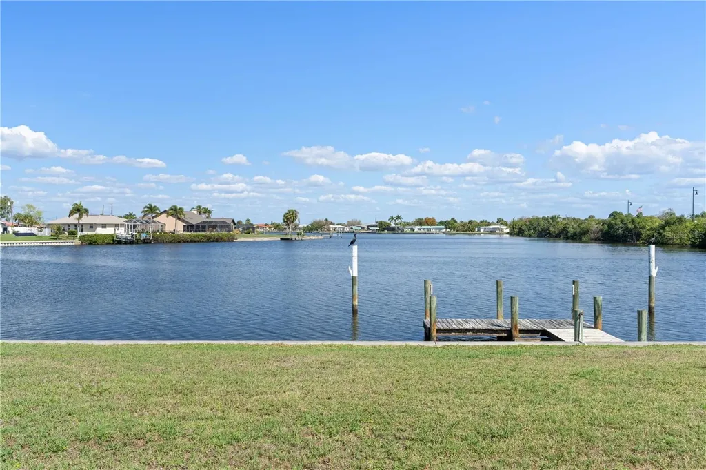 109 W Tarpon Boulevard NW Port Charlotte FL 33952