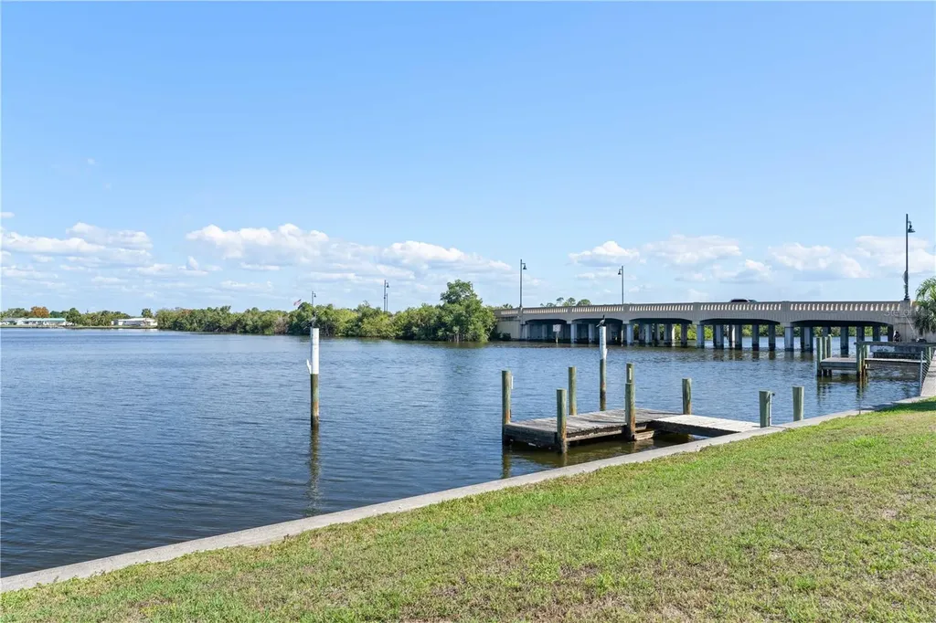 109 W Tarpon Boulevard NW Port Charlotte FL 33952