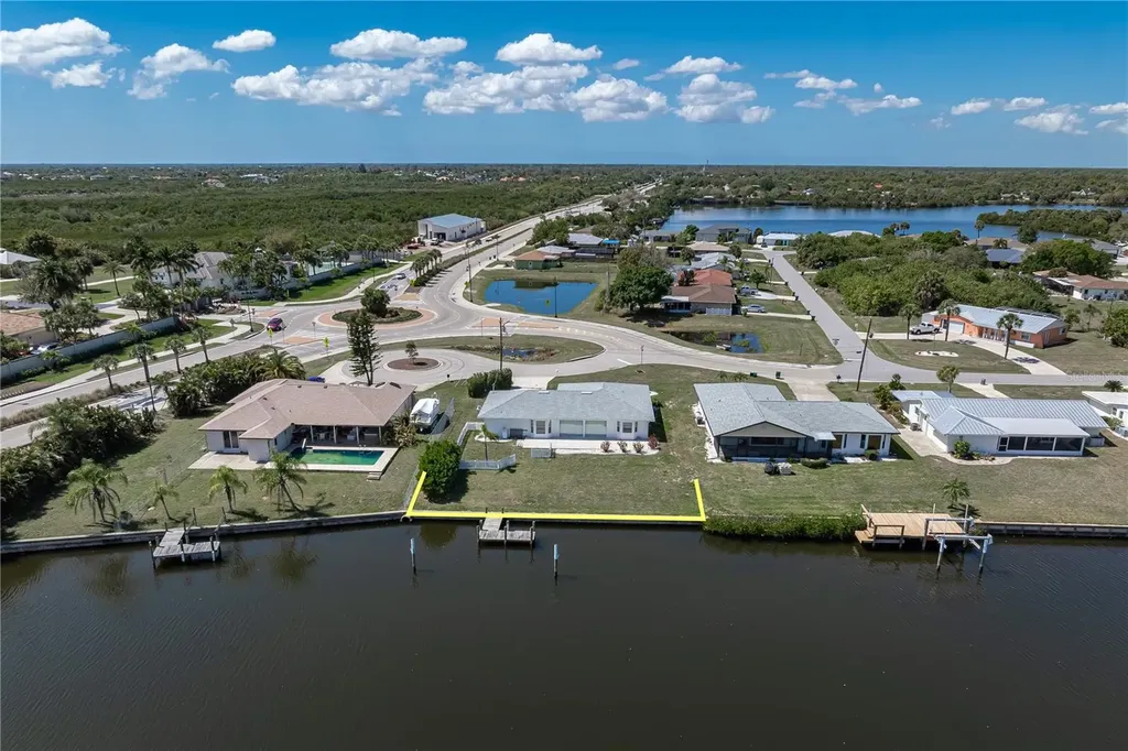 109 W Tarpon Boulevard NW Port Charlotte FL 33952