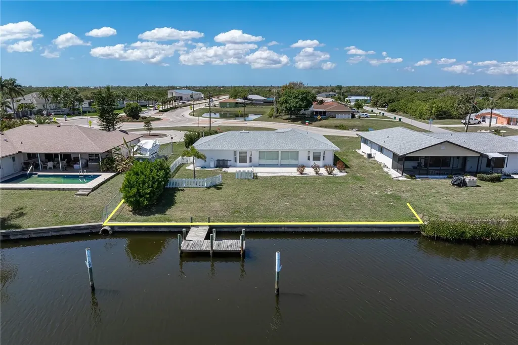 109 W Tarpon Boulevard NW Port Charlotte FL 33952