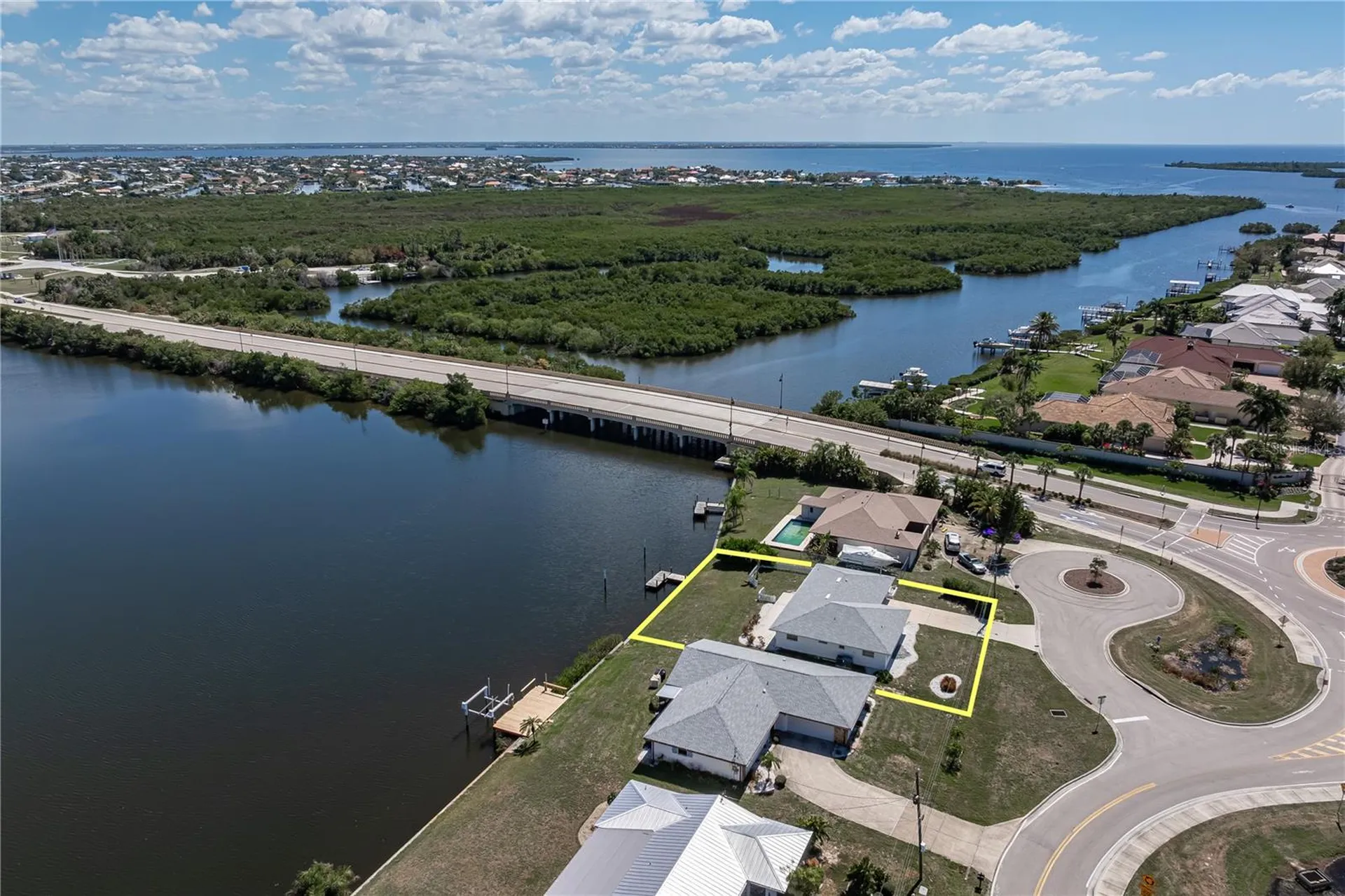 109 W Tarpon Boulevard NW Port Charlotte FL 33952