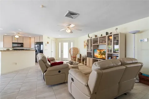 109 W Tarpon Boulevard NW Port Charlotte FL 33952