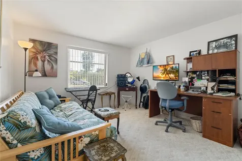 109 W Tarpon Boulevard NW Port Charlotte FL 33952