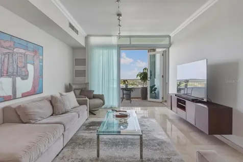 Cond. Puerto Paseos Avenida Felisa Rincon Gautier San Juan PR 00926