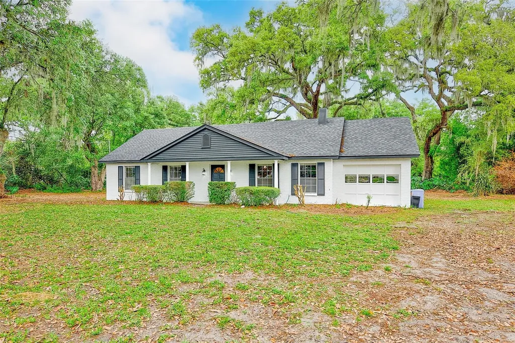 1220 Vinewood Drive Seffner FL 33584