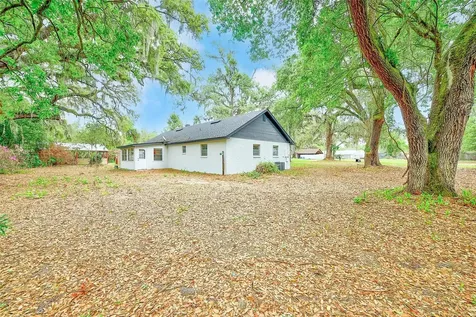 1220 Vinewood Drive Seffner FL 33584