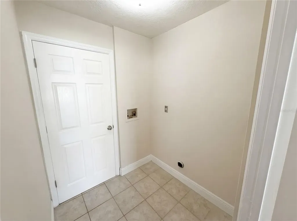 1729 Elmstead Court Orlando FL 32824